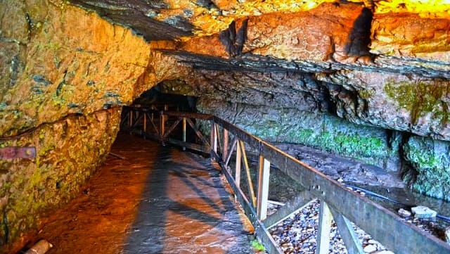 Trabzon Çal Mağarası