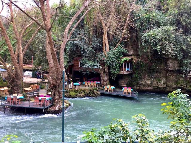 Duden Waterfall Breakfast