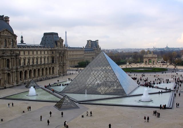 Louvre Müzesi Resimleri