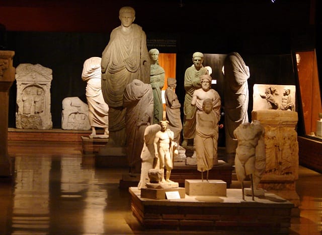 İstanbul Arkeoloji Müzesi Eserleri