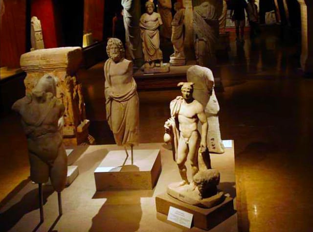 İstanbul Arkeoloji Müzesi İçi
