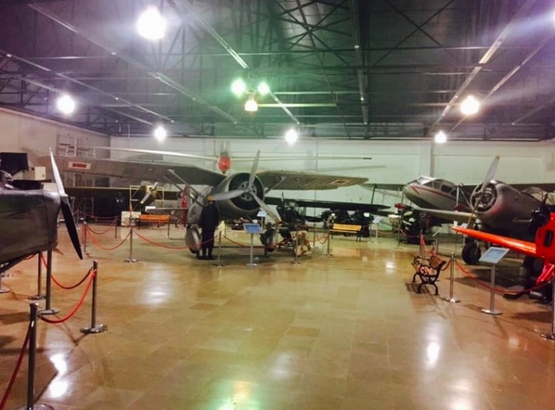 Yeşilköy Havacılık Müzesi içi