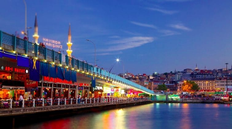 Galata Köprüsü Hakkında Bilgiler | Balık Tutmak ve Tarihi ile Nerede