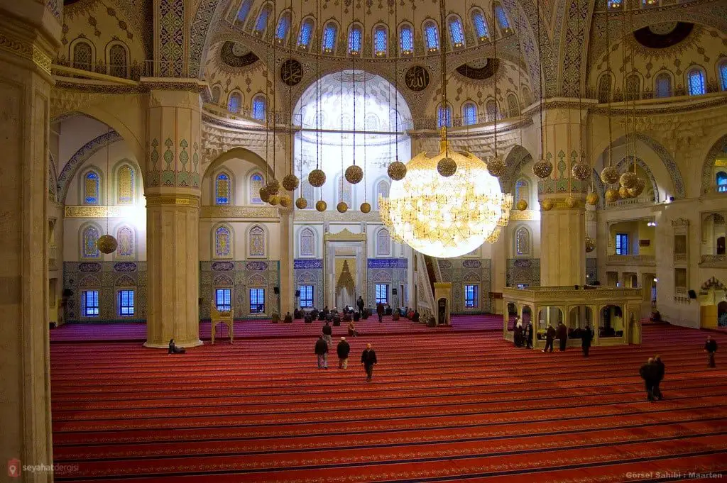 Kocatepe Camii Avizesi