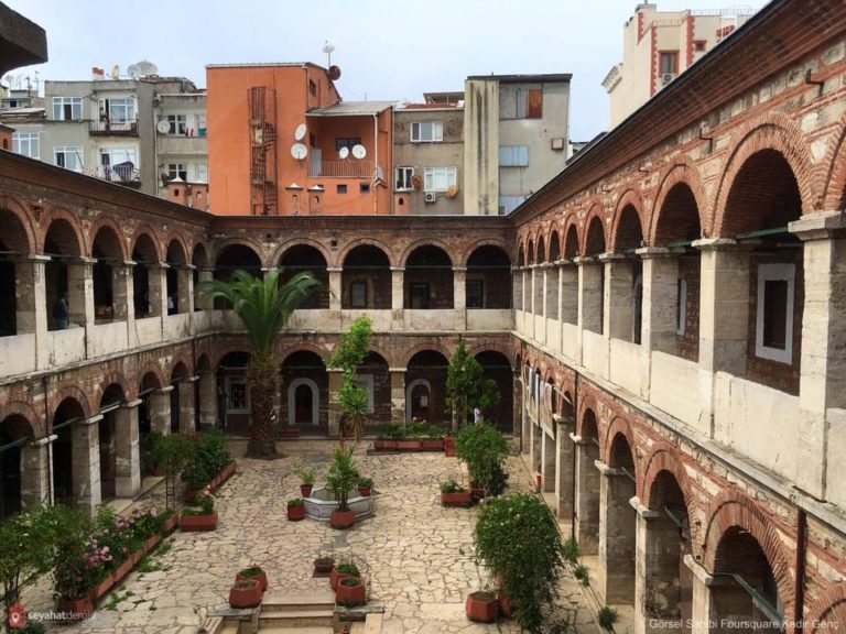 Laleli Taşhan