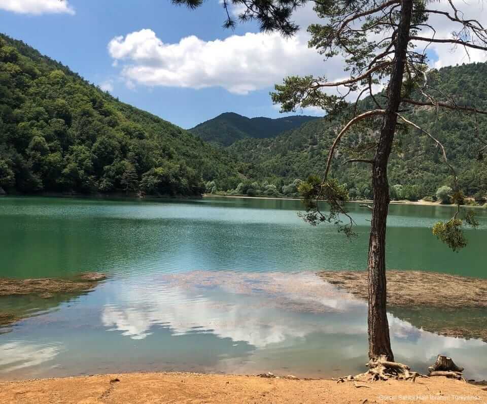 Borabay Golu Tabiat Parki Nerede Kamp Ve Aktiviteler Ile Gezi Rehberi