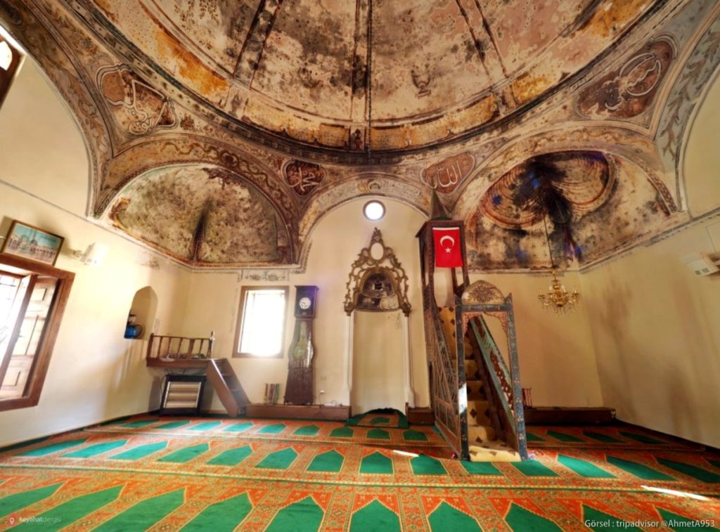 Ayşe Kadın Camii Karaburun