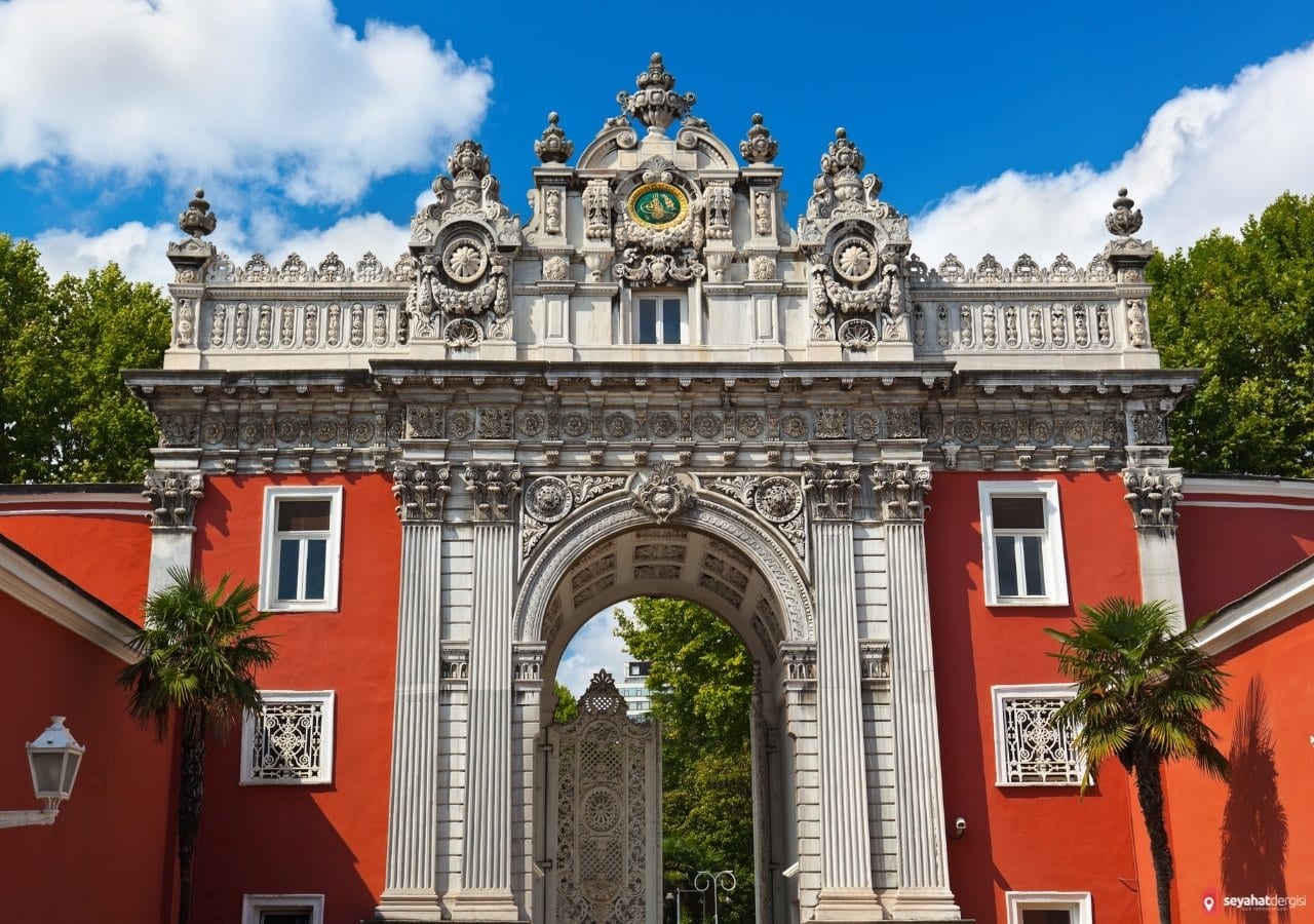 Dolmabahce Palace Back Park