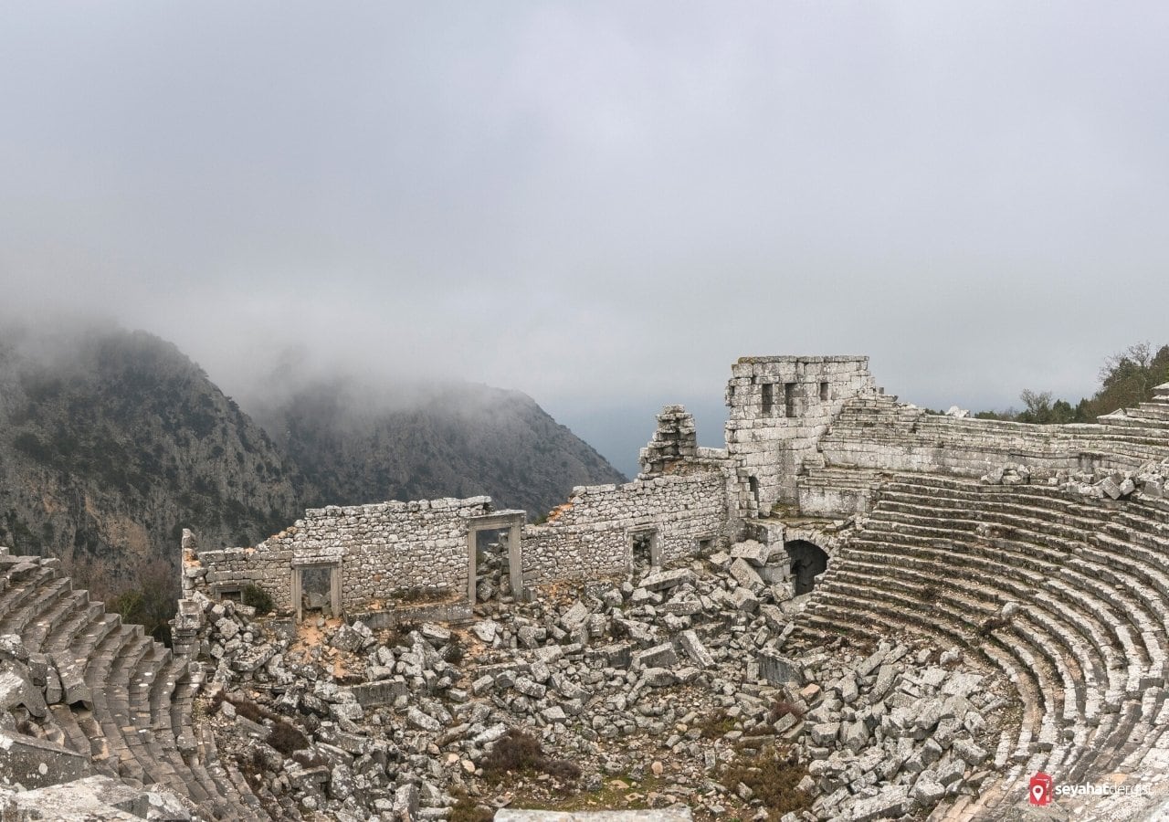 Termessos Antik Kenti Tiyatro 