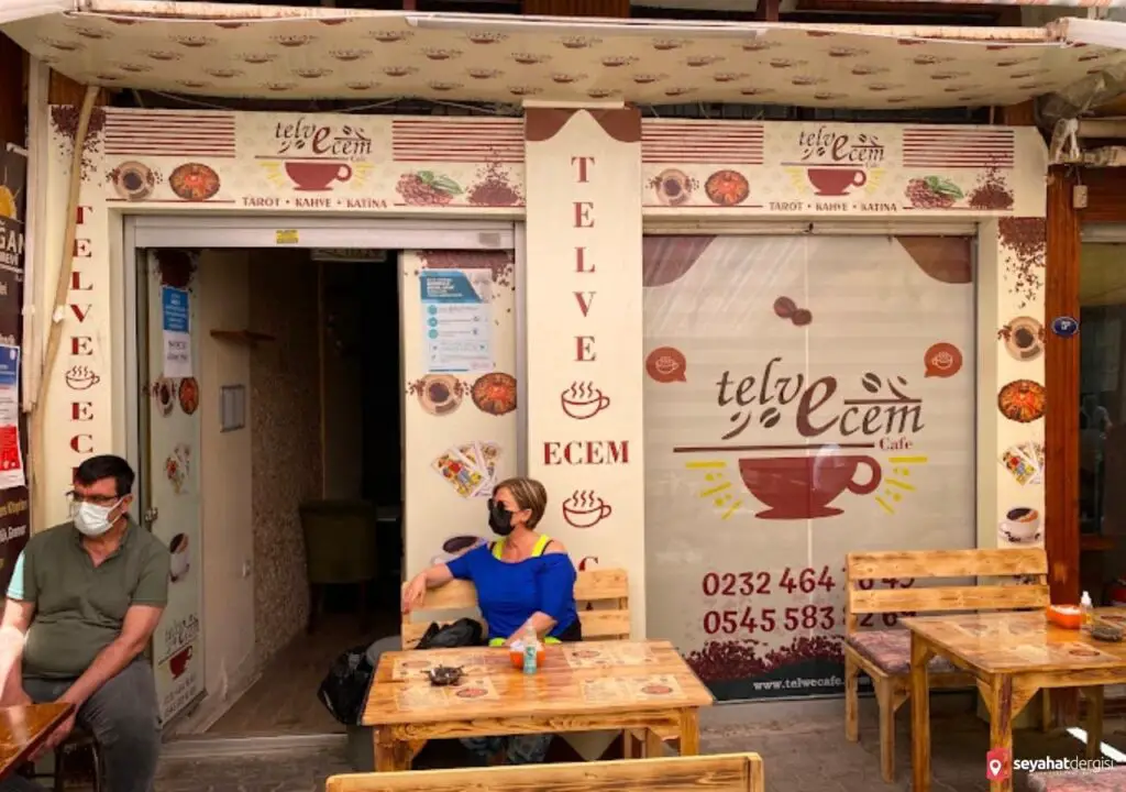 İzmir Falcı TevEcem Cafe