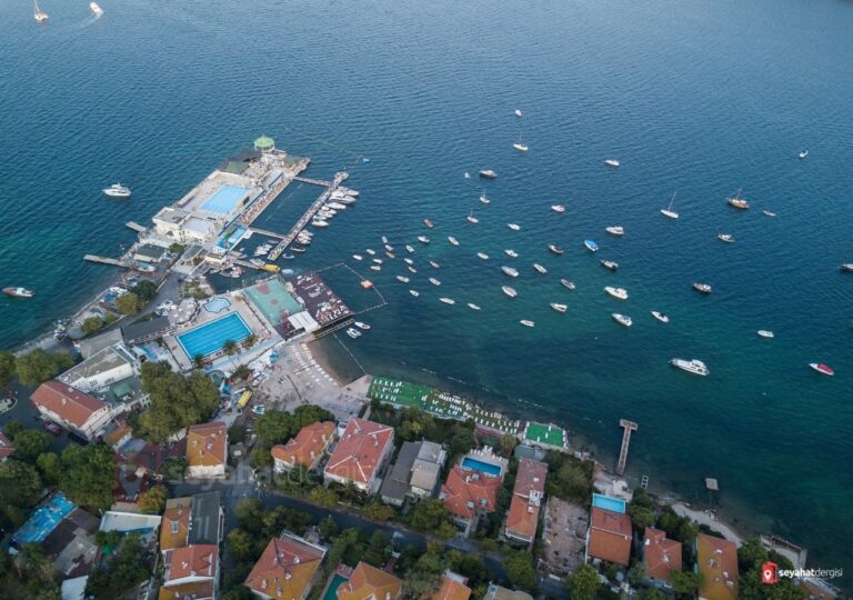 Burgazada Halk Plajı