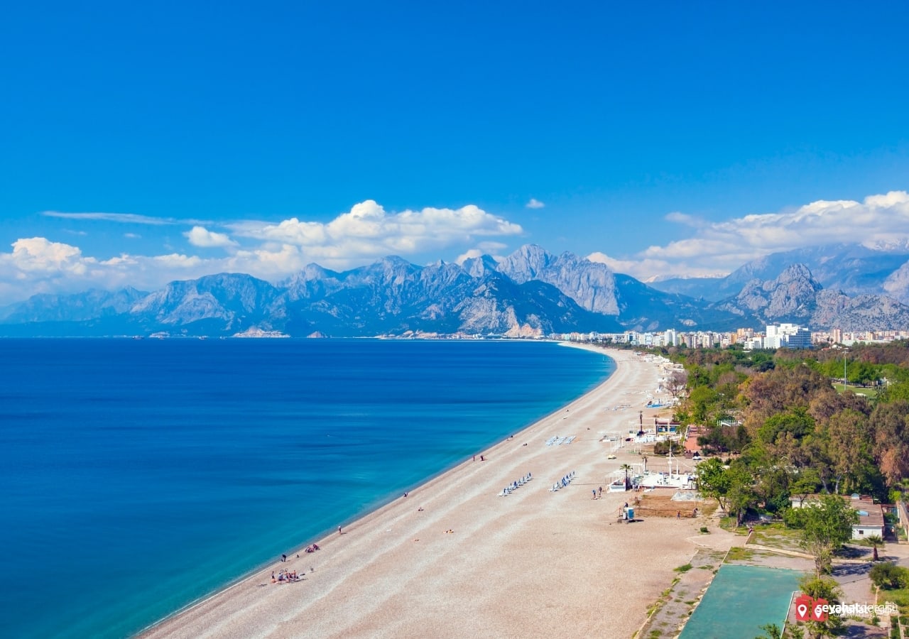 Konyaaltı Plajı Antalya