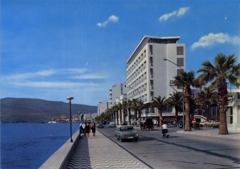 İzmir Kordon