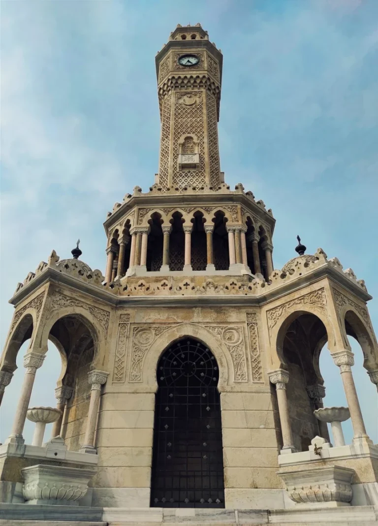 İzmir Saat Kulesi