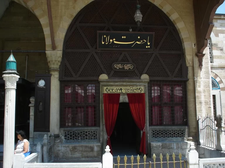 Mevlana Müzesi ve Türbesi
