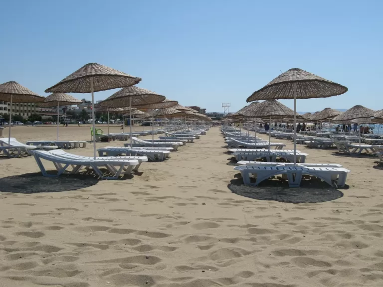 Sarımsaklı Plajı