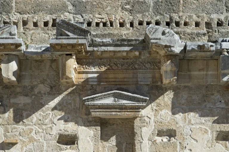 Aspendos Antik Tiyatrosu