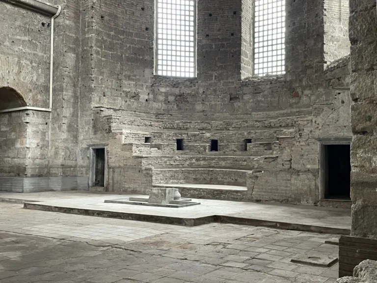 Aya İrini