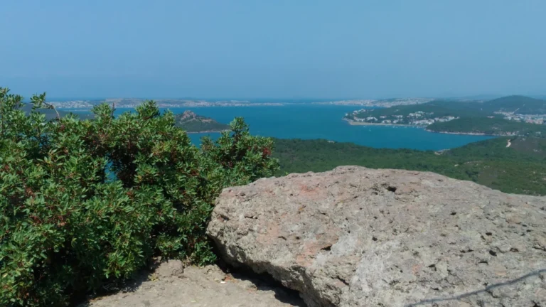 Ayvalık Şeytan Sofrası
