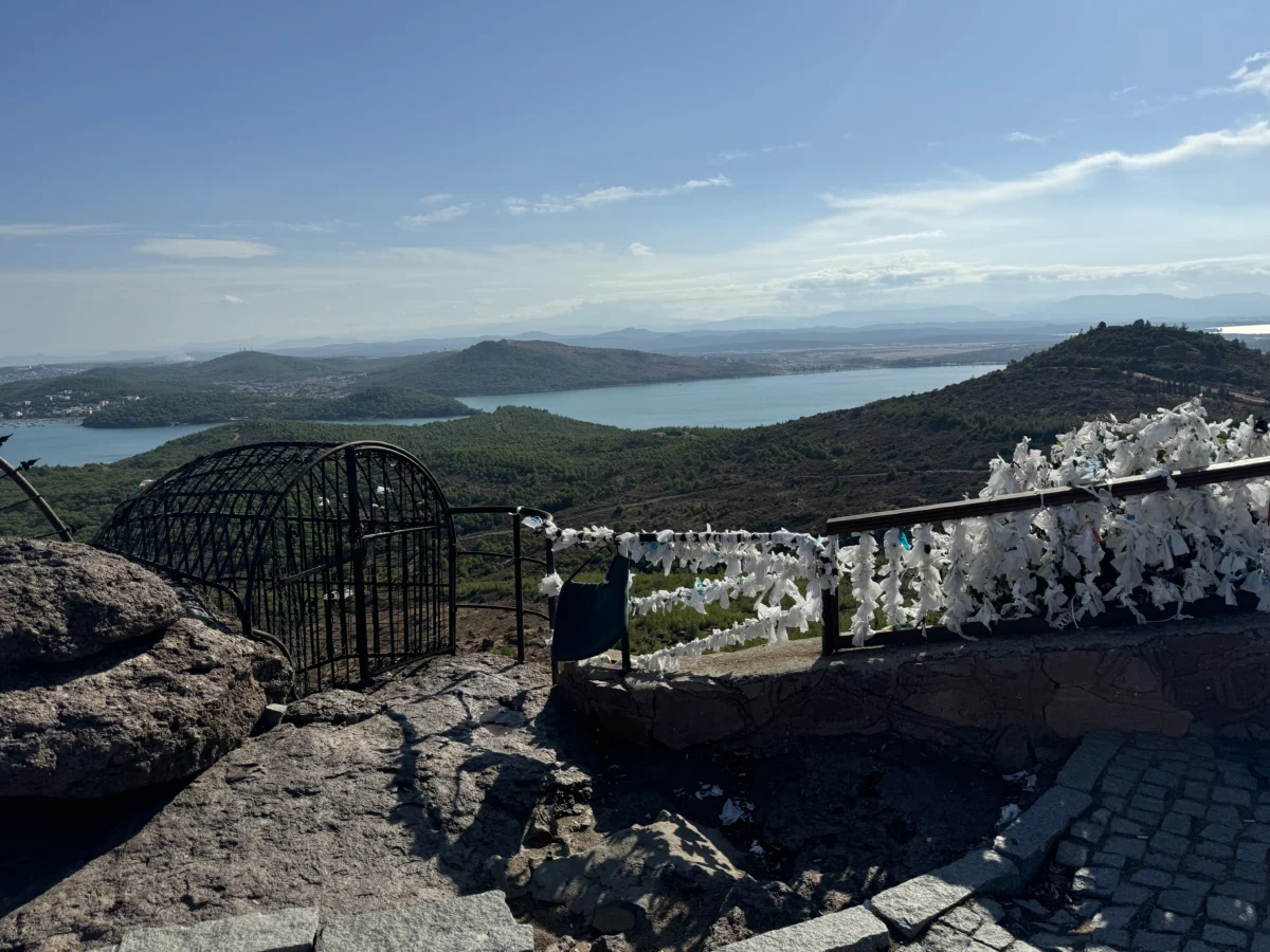 Ayvalık Şeytan Sofrası