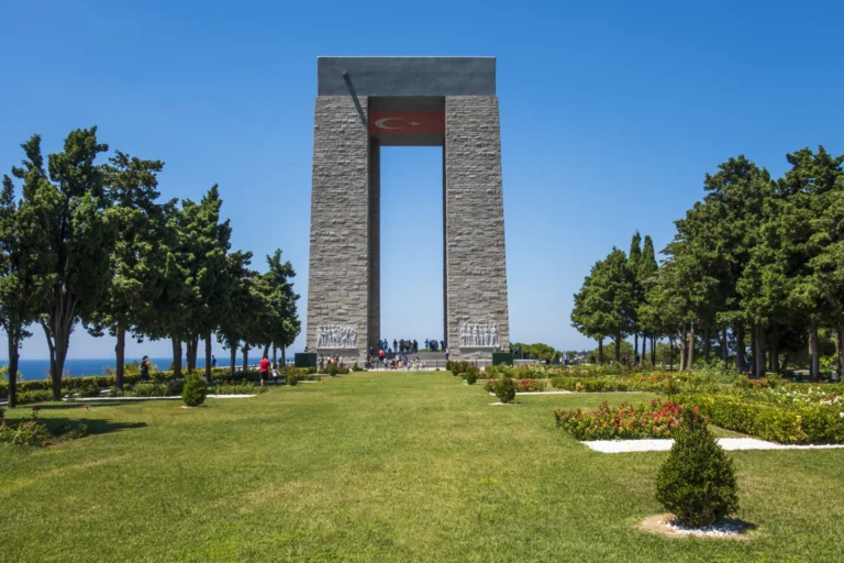 Çanakkale Şehitler Abidesi