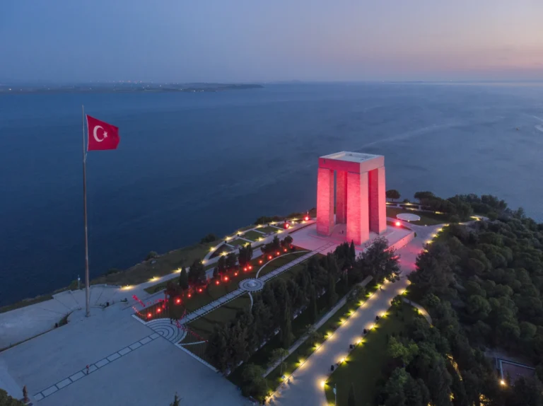 Çanakkale Şehitler Abidesi