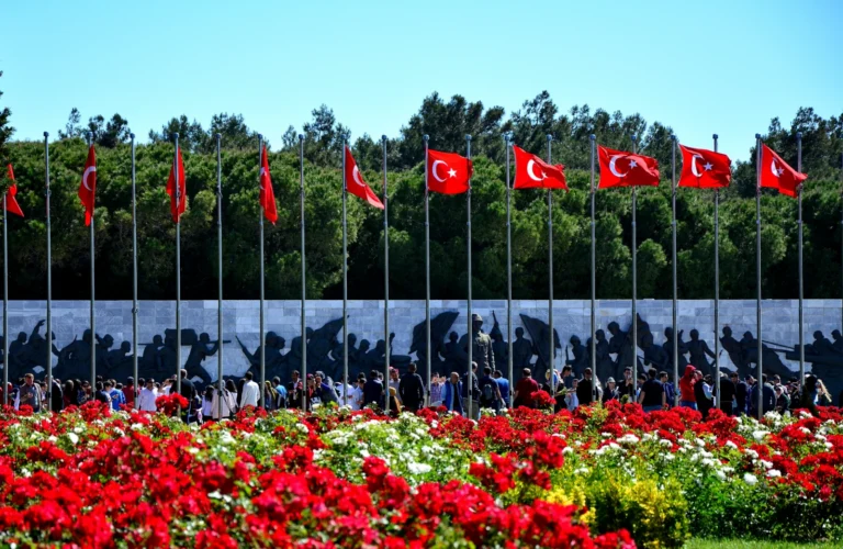 Çanakkale Şehitler Abidesi