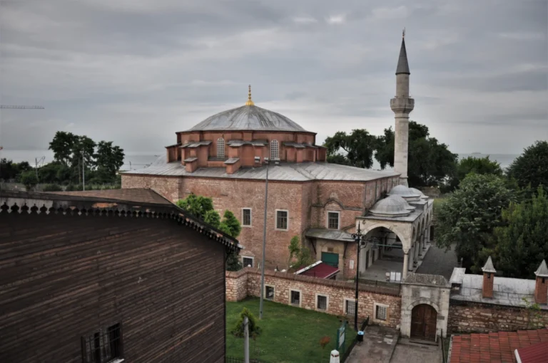 Küçük Ayasofya Camii