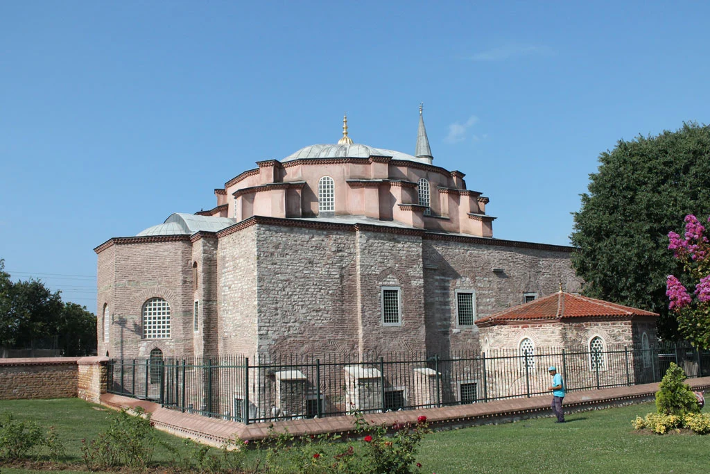 Küçük Ayasofya Camii
