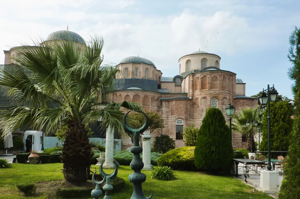 Molla Zeyrek Camii (Zeyrek Kilisesi)