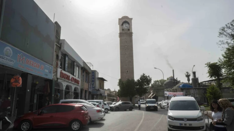 Büyük Saat Kulesi