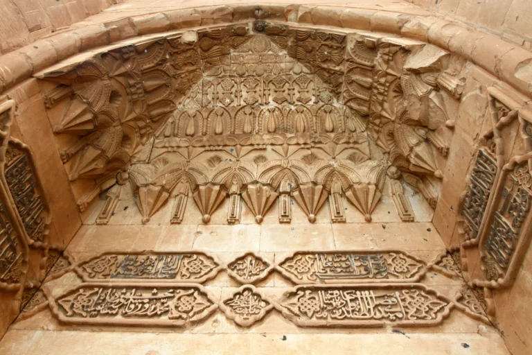 İshak Paşa Sarayı