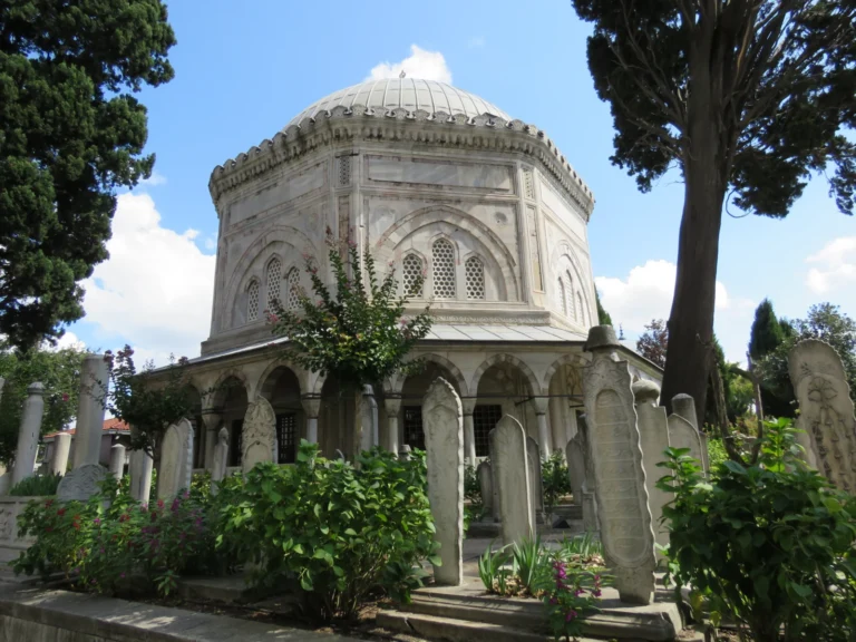 Kanuni Sultan Süleyman Türbesi