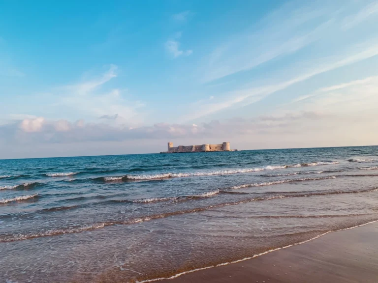 Kızkalesi (Deniz Kalesi)