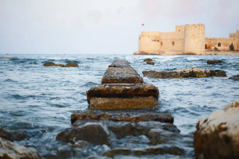 Kızkalesi (Deniz Kalesi)