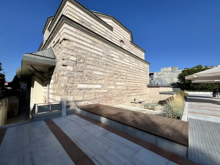 Zeyrek Çinili Hamam