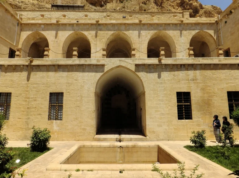 Zinciriye Medresesi